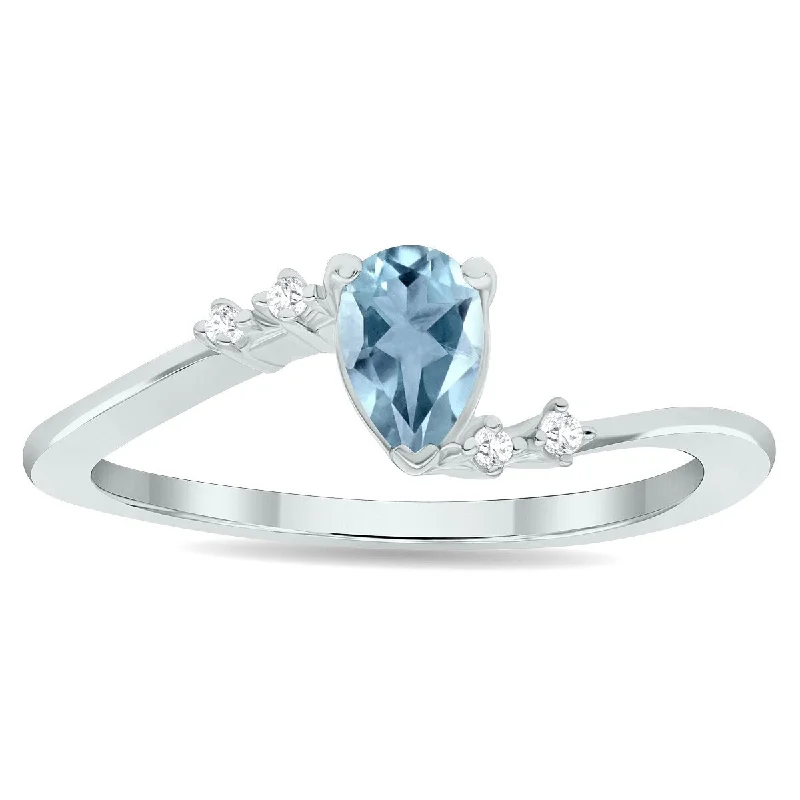 Women's Aquamarine and Diamond Wave Ring in 10K White Gold