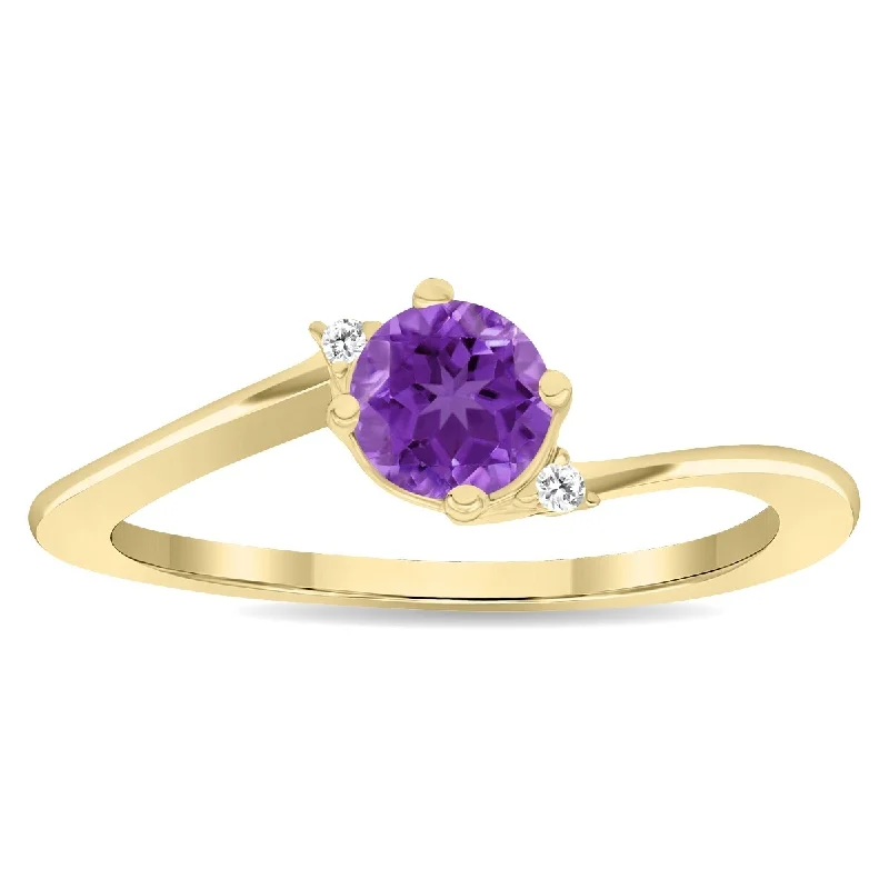 Women's Round Shaped Amethyst and Diamond Wave Ring in 10K Yellow Gold