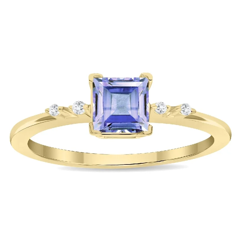 Women's Square Shaped Tanzanite and Diamond Sparkle Ring in 10K Yellow Gold