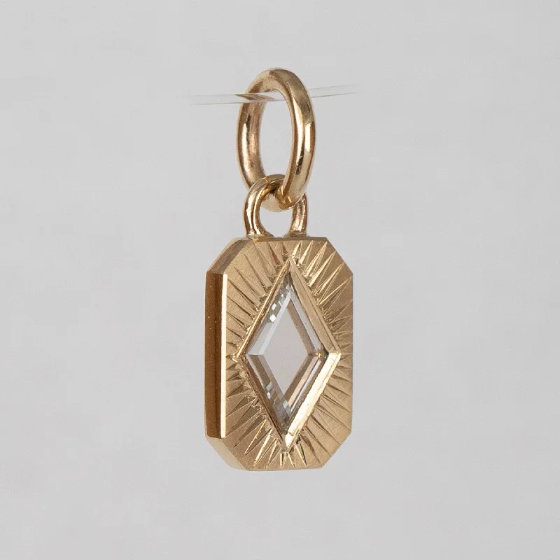 layered gold necklaces for women -Ventanita Pendant