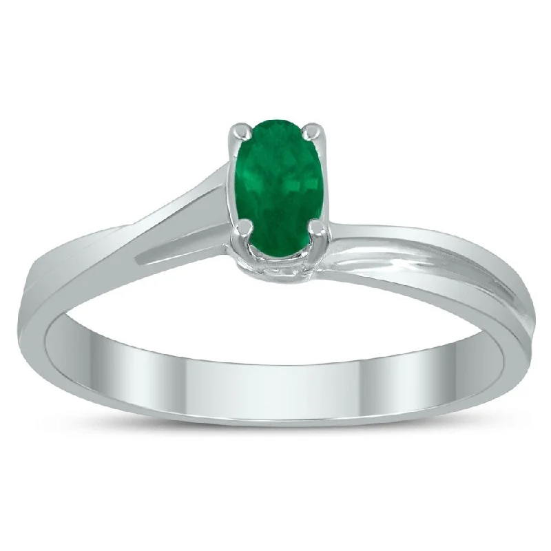 Solitaire Oval 5X3MM Emerald Gemstone Twist Ring in 10K White Gold