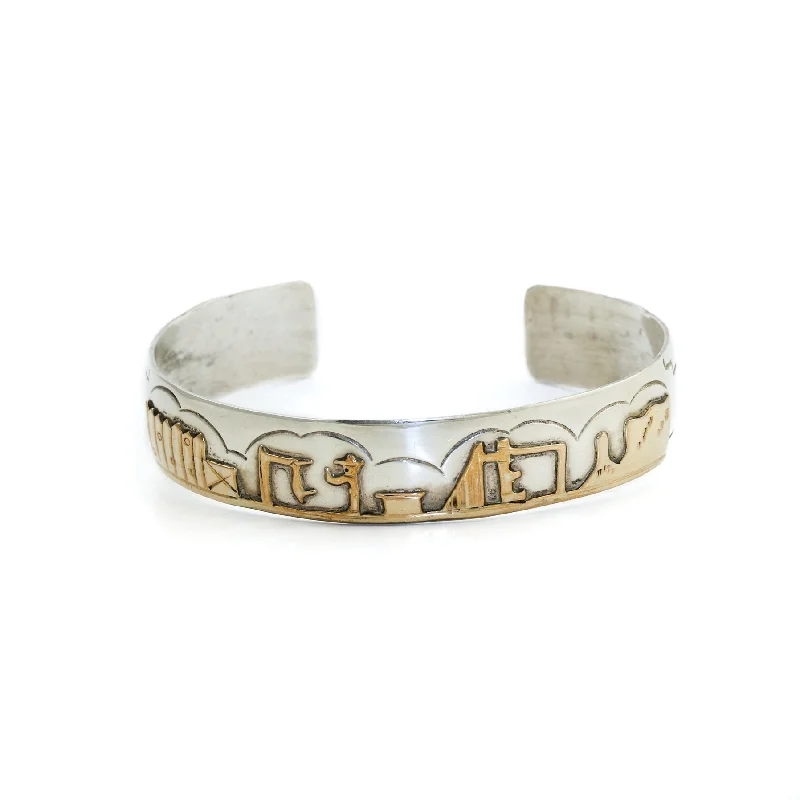 women's silver bracelets -Vintage Hopi Storyteller Cuff