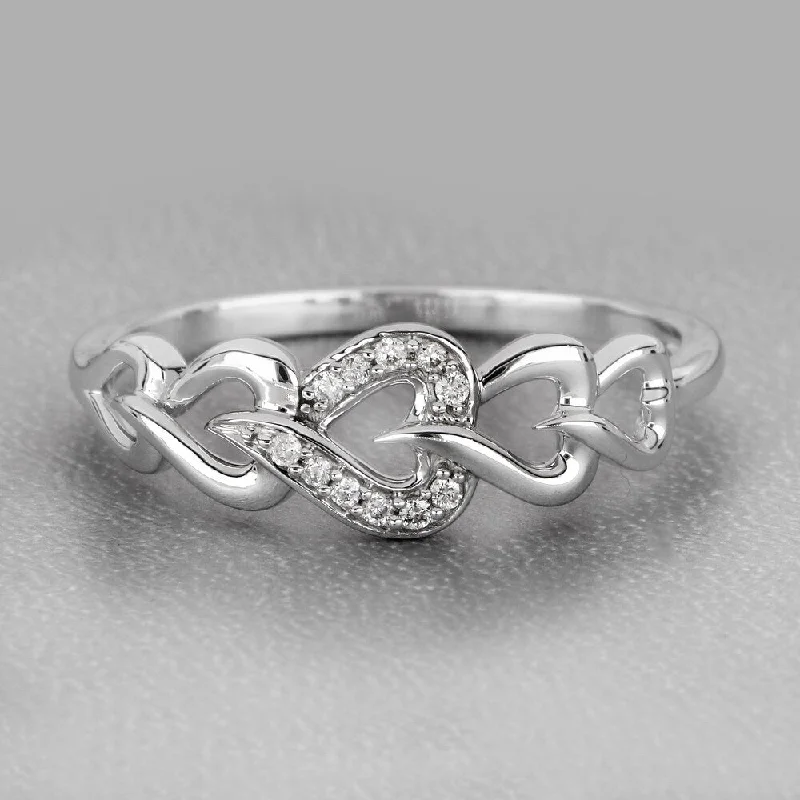 De Couer 10k White Gold 1/20ct TDW Diamond Connecting Heart Ring