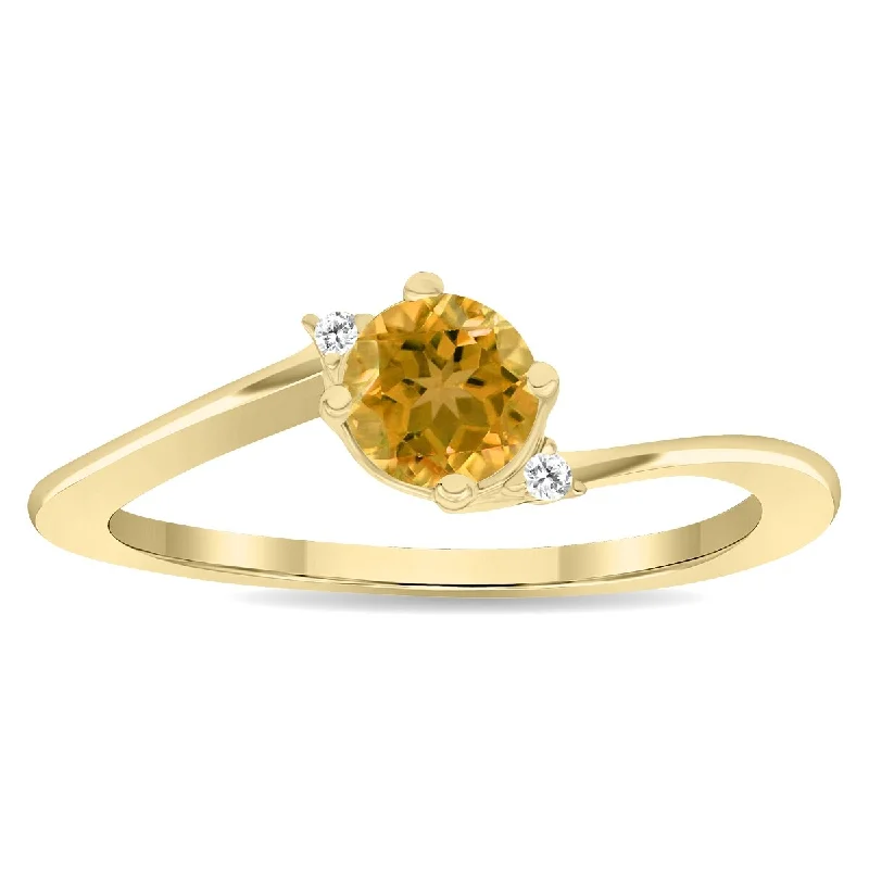 Women's Round Shaped Citrine and Diamond Wave Ring in 10K Yellow Gold