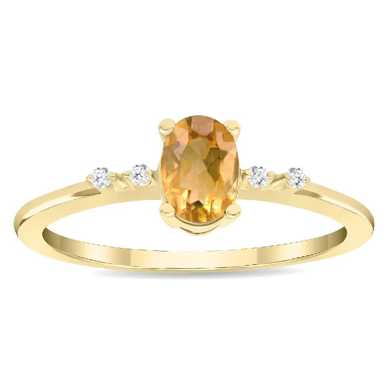 Women's Oval Shaped Citrine and Diamond Sparkle Ring in 10K Yellow Gold