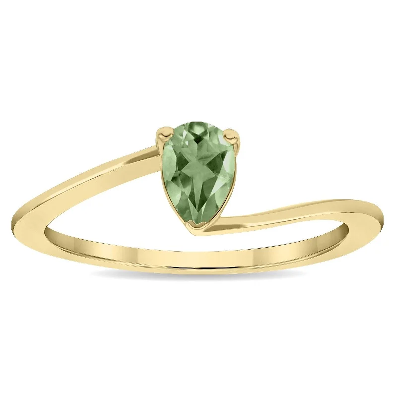 Women's Solitaire Pear Shaped Green Amethyst Wave Ring in 10K Yellow Gold