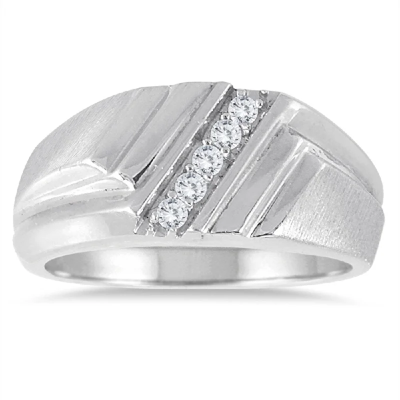 1/6 Carat TW Diamond Men's Ring in 10K White Gold