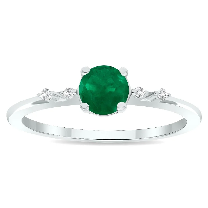 Women's Emerald and Diamond Sparkle Ring in 10K White Gold